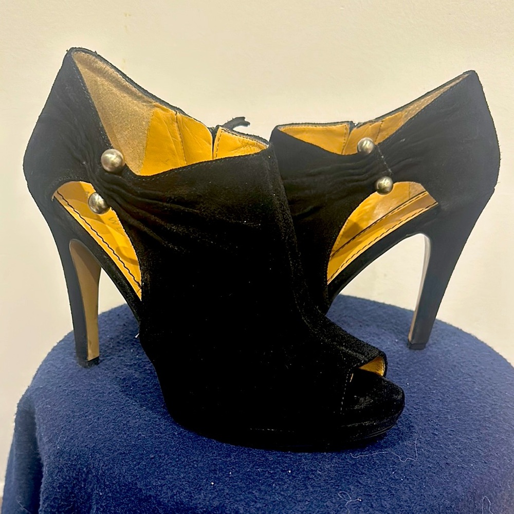 Nine West heels/ black/ 7.5